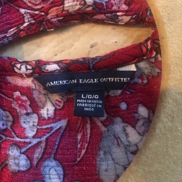 Top - Picture 2 of 3